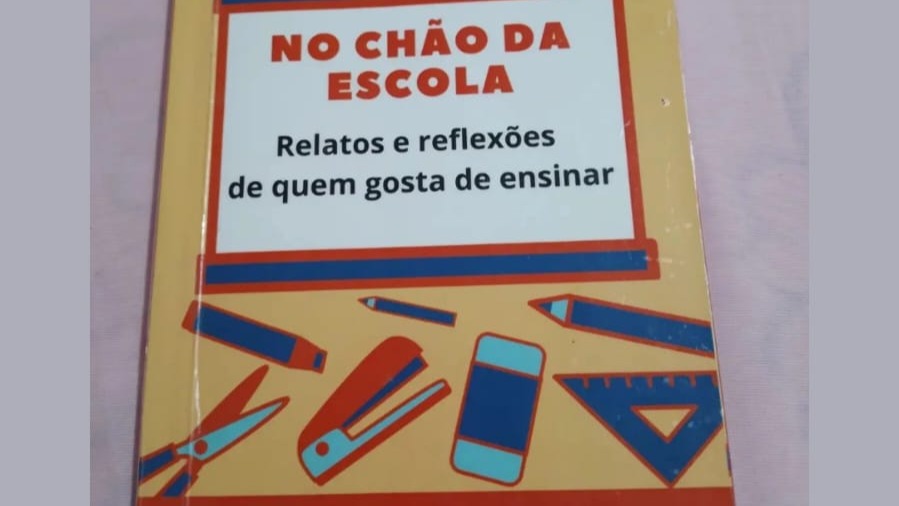 Livro CHÃO DE ESCOLA